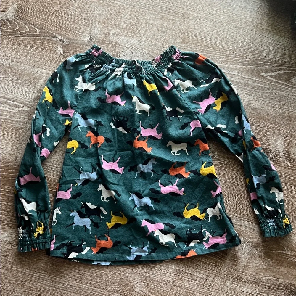 Hanna Andersson Gallop Unicorn Print Smocked Woven Flannel Popover size 6-7